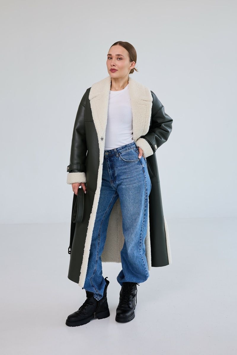 Women's long winter faux leather coat with fur, wide sleeves, and a belt in dark green, Green, Green, 42, Winter