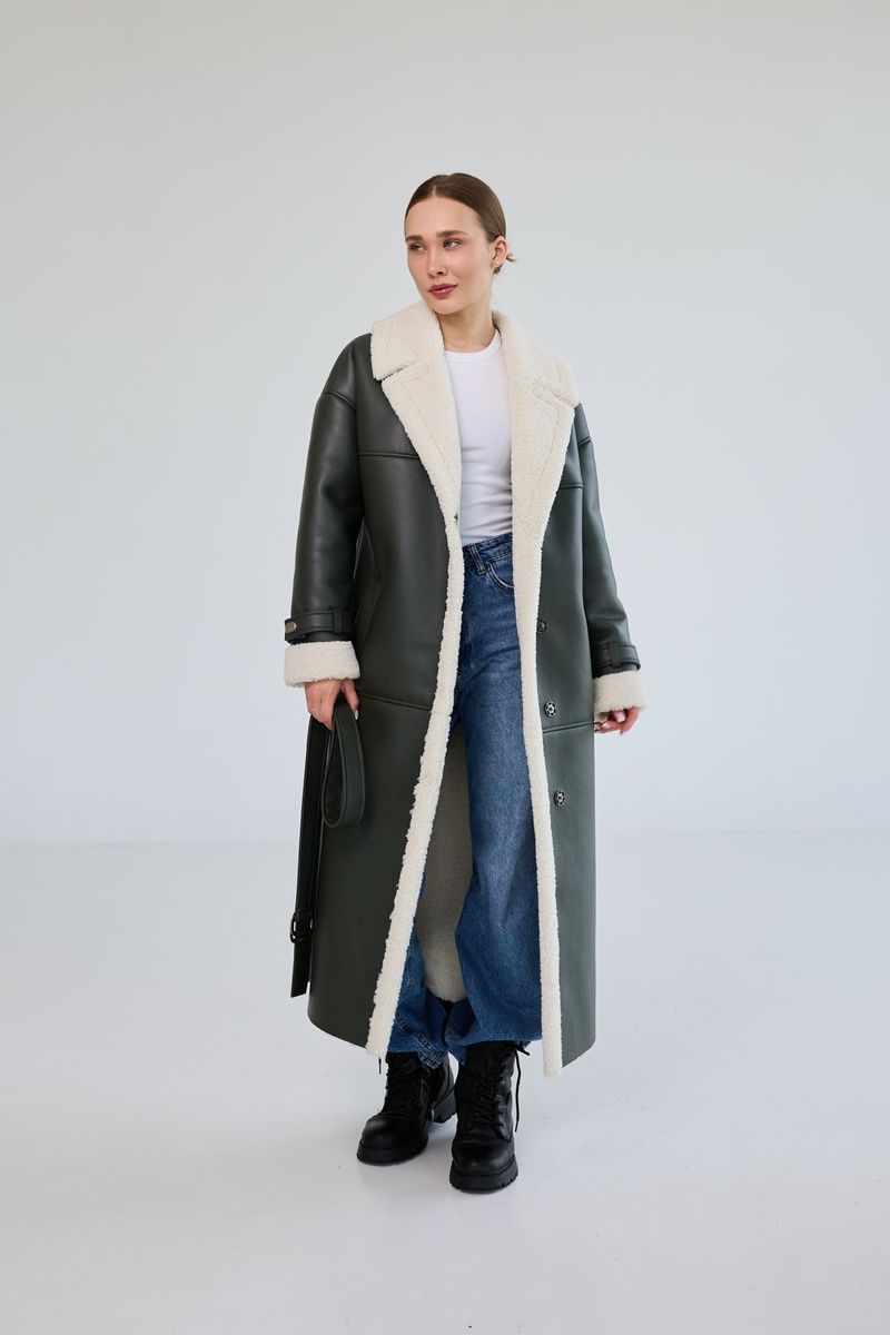 Women's long winter faux leather coat with fur, wide sleeves, and a belt in dark green, Green, Green, 42, Winter