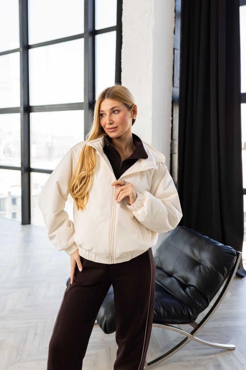 Women's demi-season short windbreaker with elastic band, cuffs and detachable hood milky, 1221 (a), 1221 (a), 44, Autumn/Spring